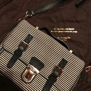 Kate Spade ♠️ Crossbody Vintage Look
